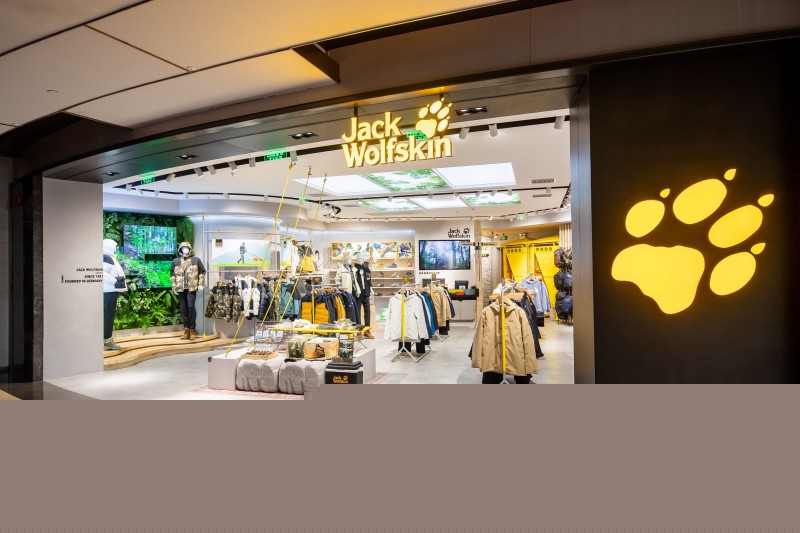 德国狼爪首家形象店亮相兴业太古汇，开启户外城市新体验，自然就自在